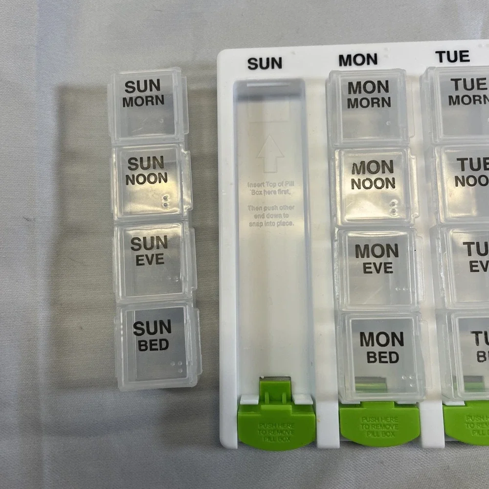 Ezy Dose One-Day-At-A-Time Weekly Medication Organizer Tray 1 each By Ezy Dose